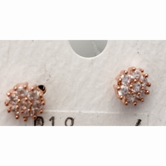 ROSE Gold Stud Earrings - Picture 1 of 1